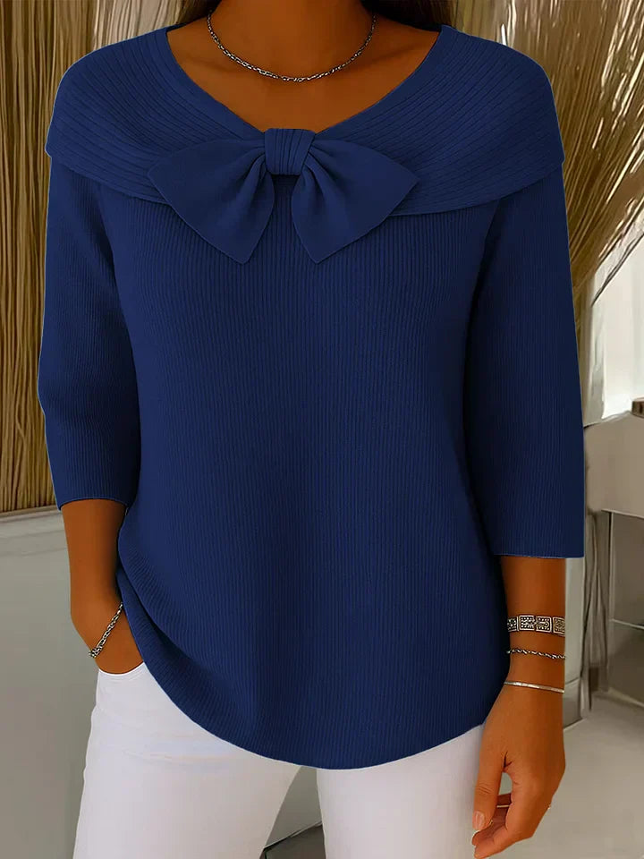 Alina™ | Delikatny top z detalem w postaci kokardy